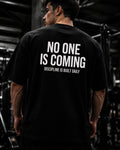 Polo Oversize 20/1 gym con frases "NO ONE IS COMING"