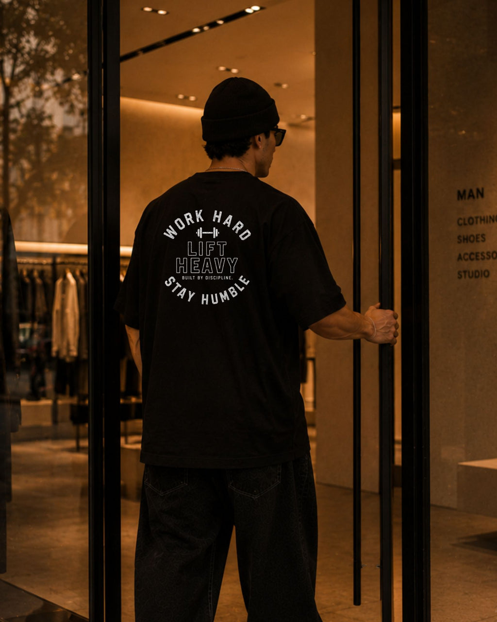 Polo oversized negro WORK HARD STAY HUMBLE athletic streetwear negro